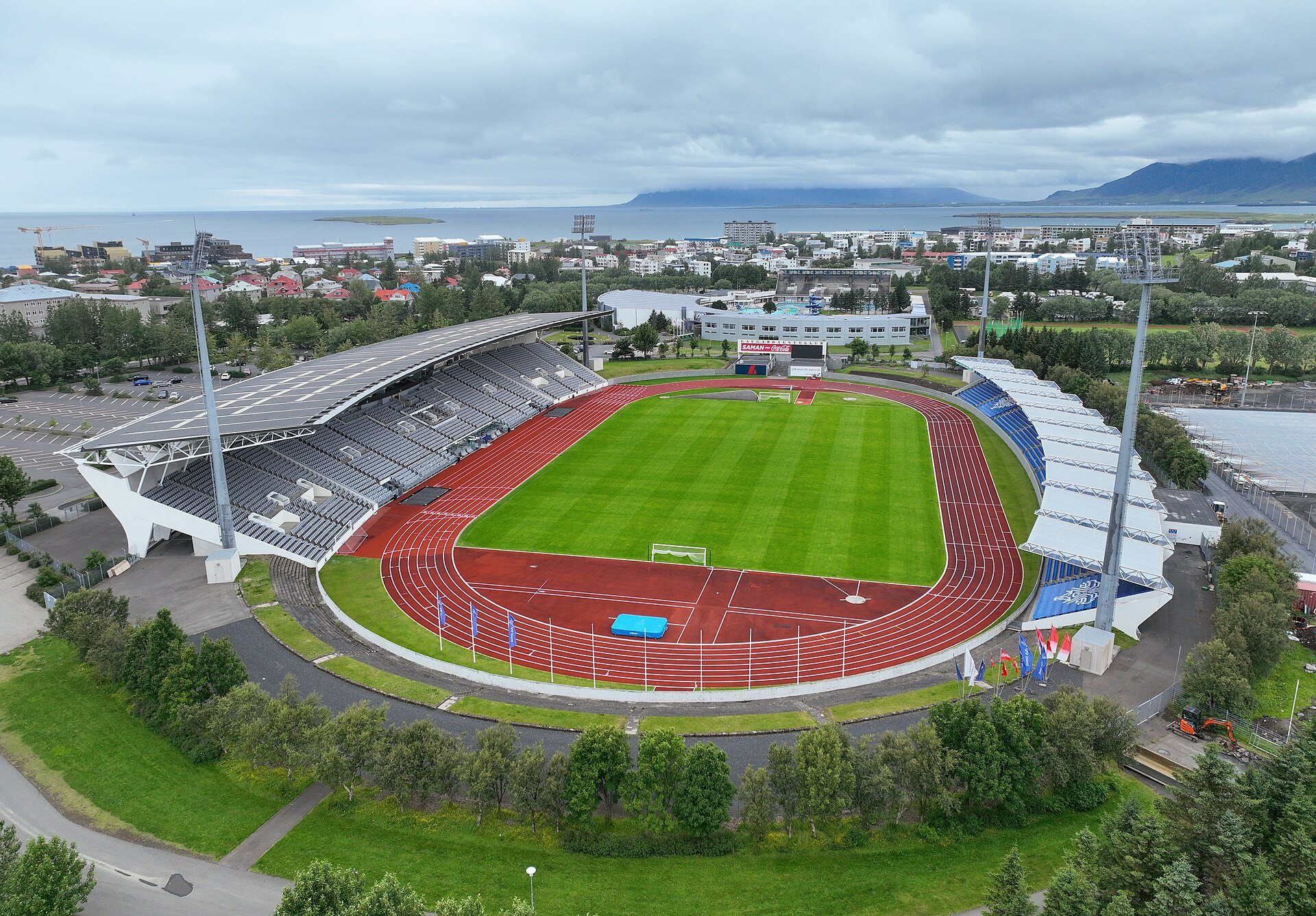 Laugardalsvöllur, o estádio nacional da Islândia, em Reykjavík