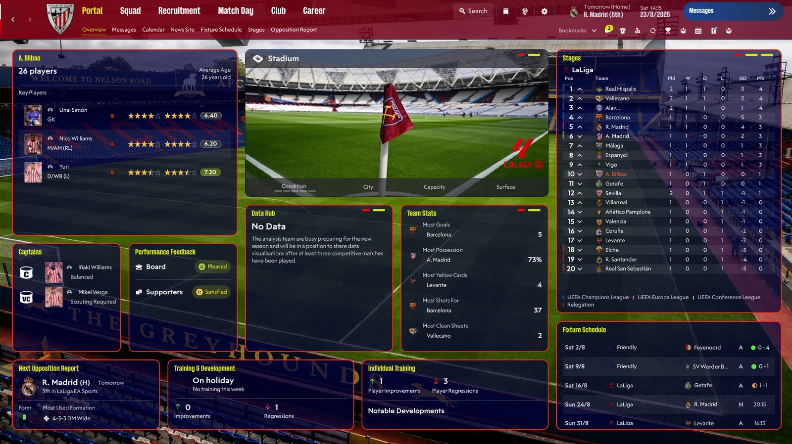 Skin Ted Lasso no FM26: portal em azul-escuro com o estádio e as informações do plantel